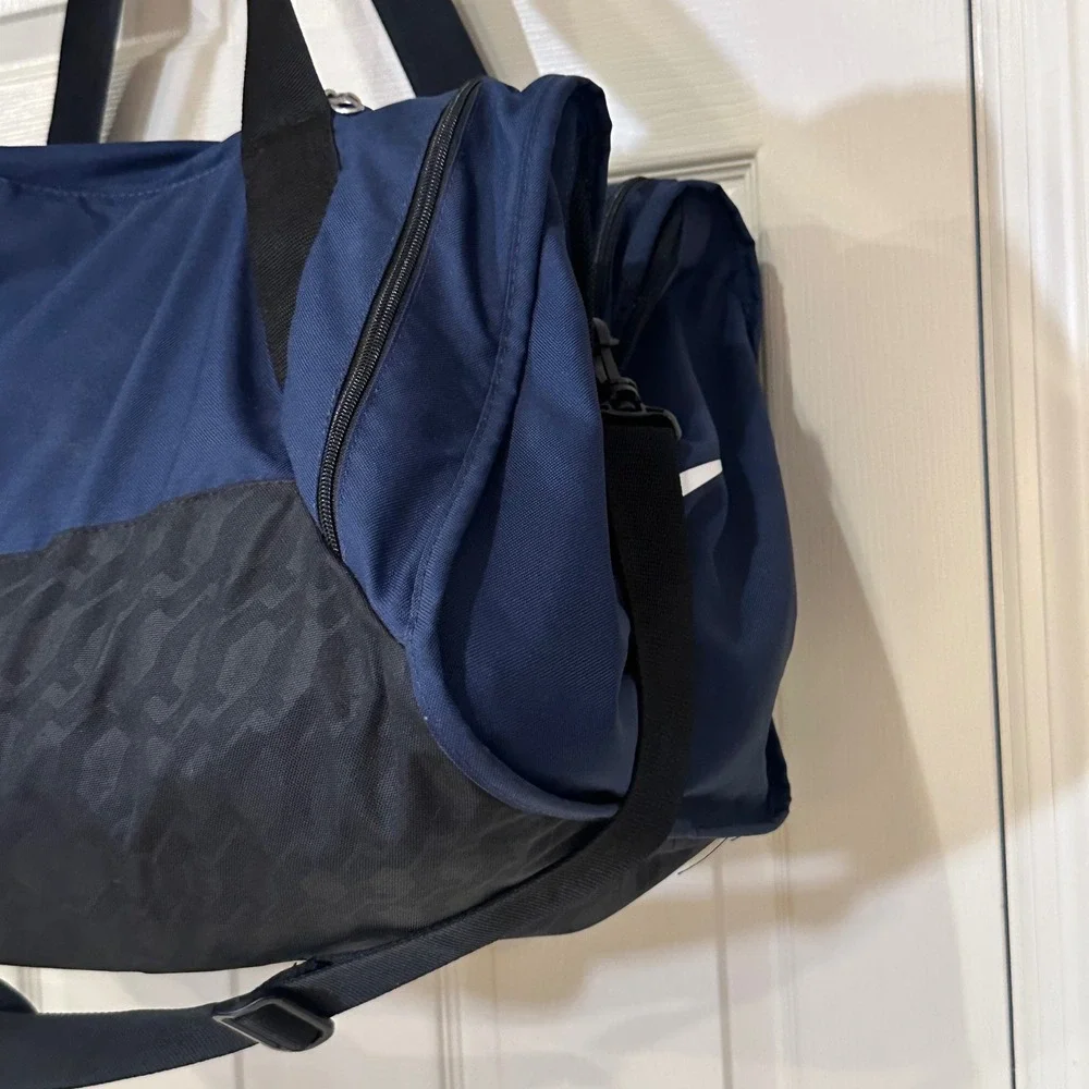 Nike vintage duffle Bag Navy Blue Black Gym Travel Bag Large nwt
